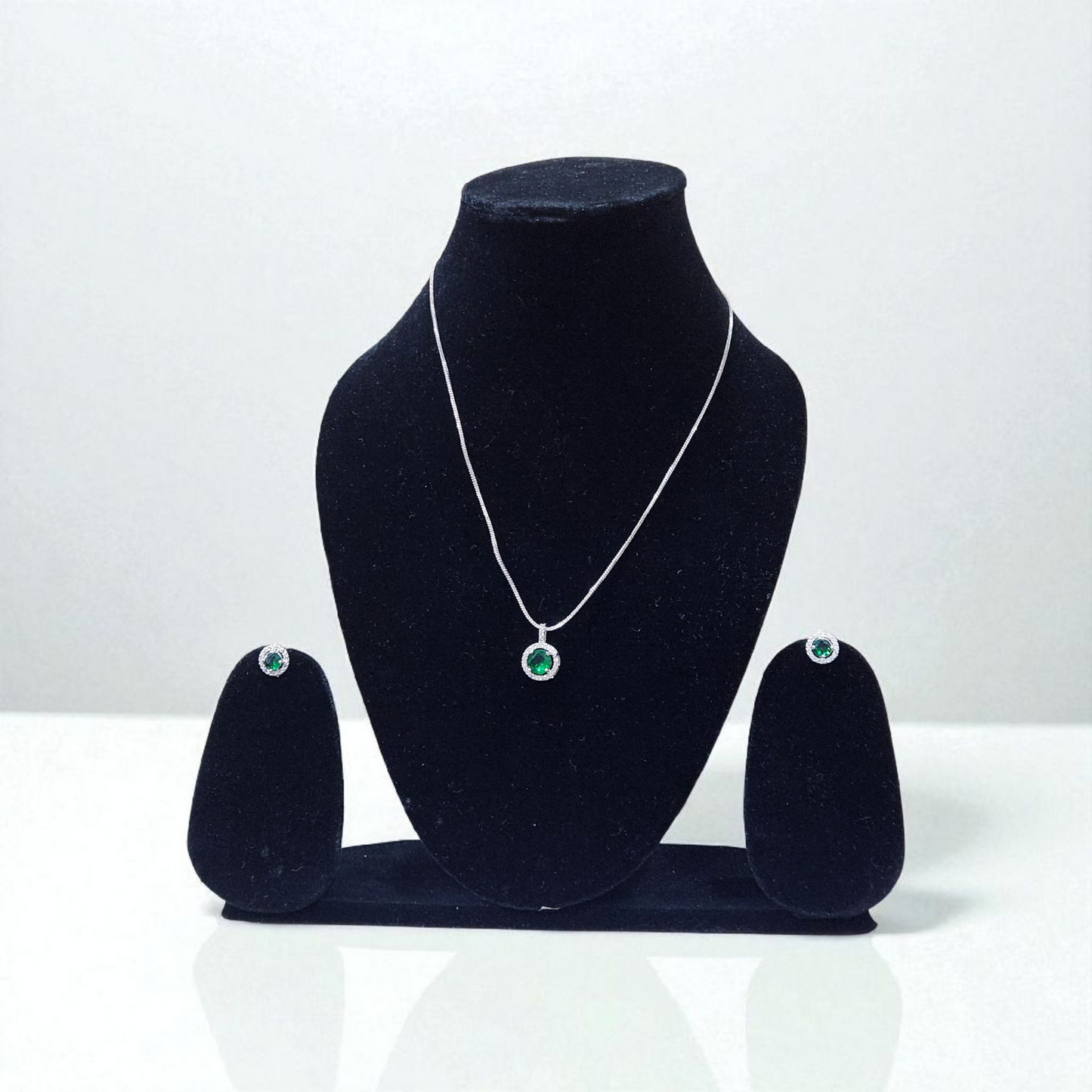 Round Green AD Stone AD Pendant Set with Earrings – Silver Finish