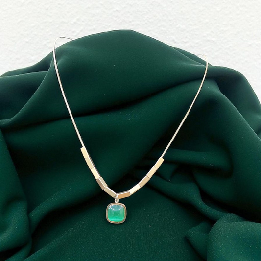 Anti tarnish Necklace with Green Stone Pendant