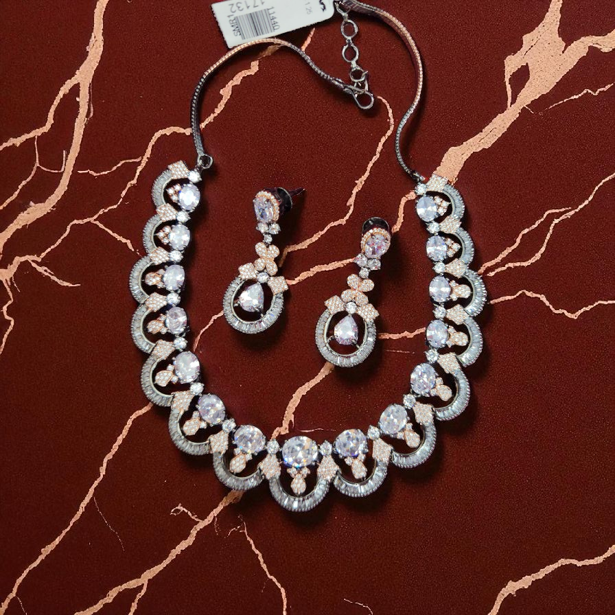 Elegant Silver & Rose Gold Victorian Polish AD Stone Necklace Set with Earrings