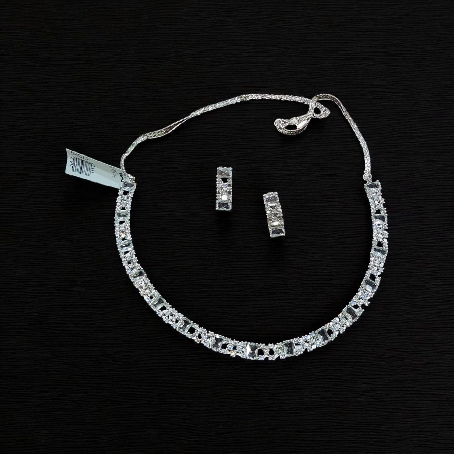 Classic Diamond-Style Necklace Set – Elegant CZ Stones with Earrings