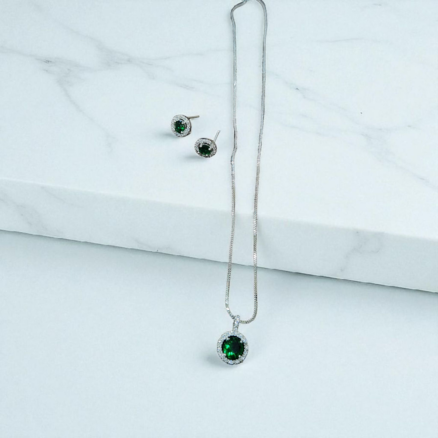 Round Green AD Stone AD Pendant Set with Earrings – Silver Finish